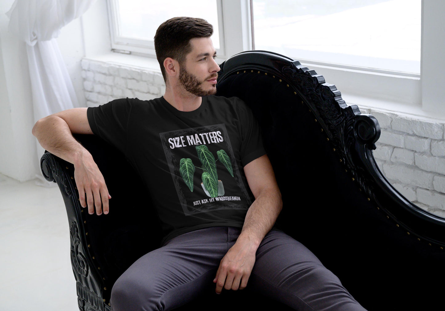 “Size Matters” Queen Anthurium Tee – Warocqueanum Lover Edition